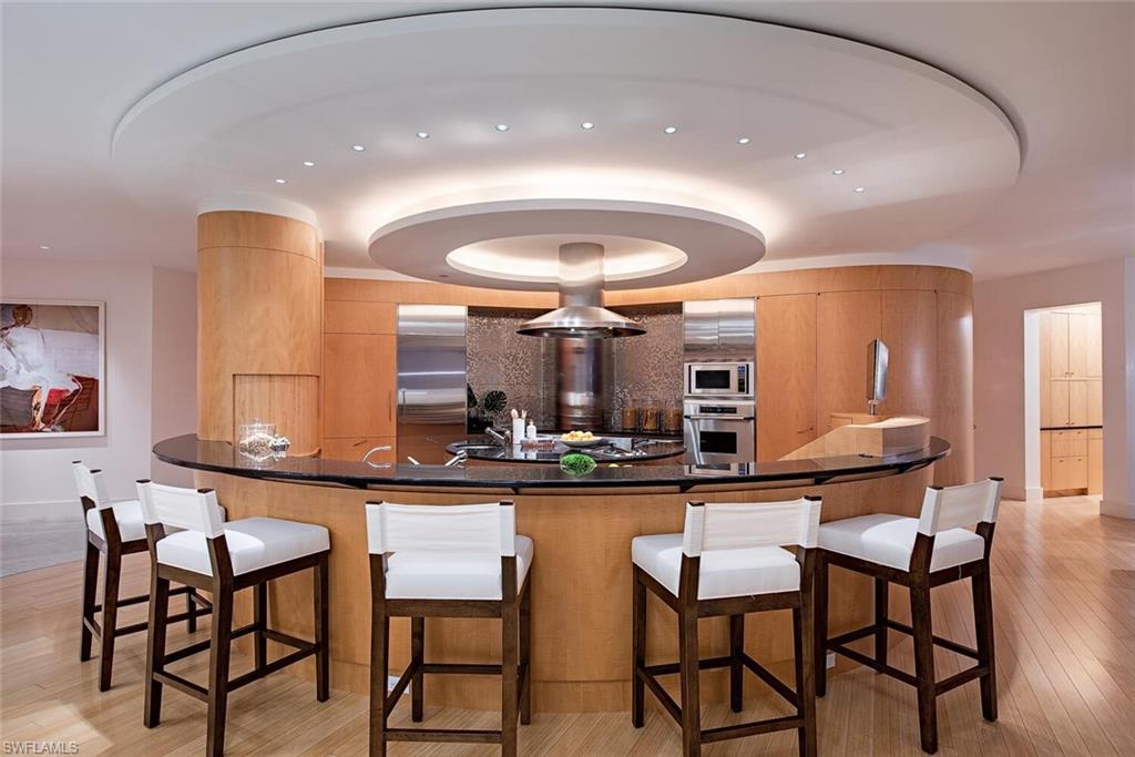 REGENT - Residential