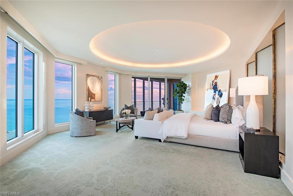 REGENT - Residential