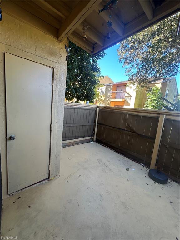 VILLAGE CREEK - Residential