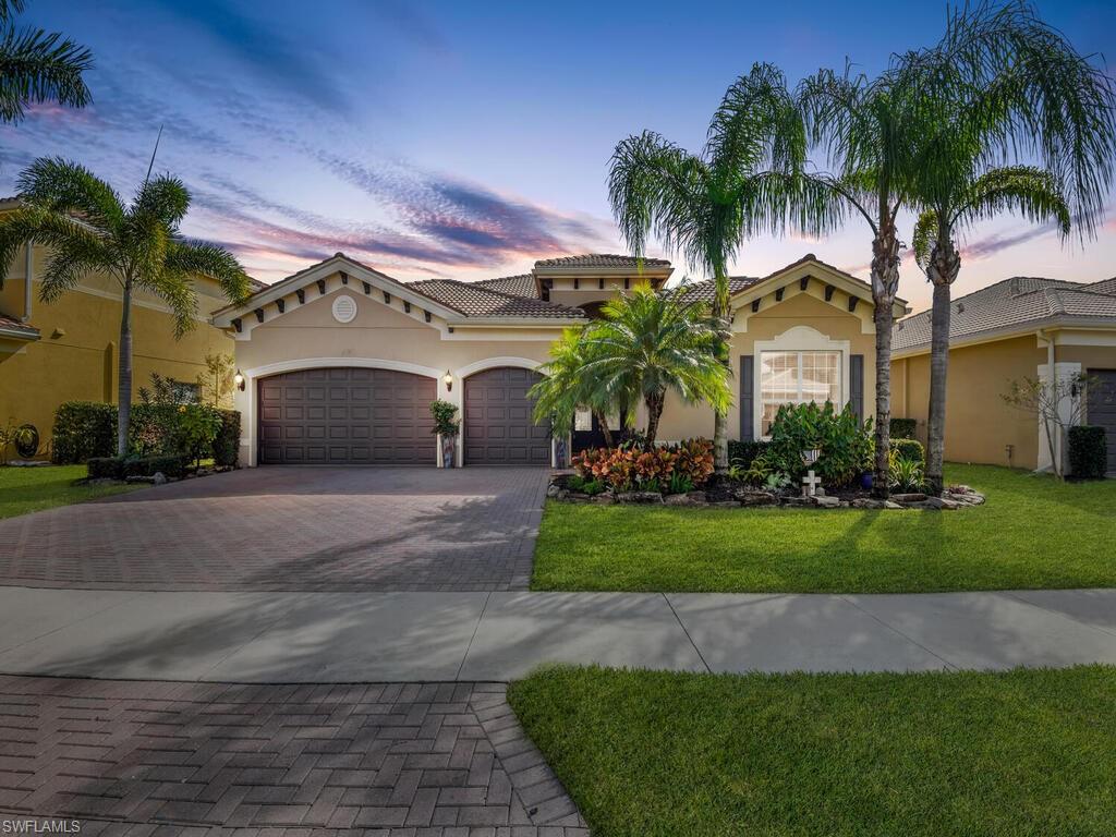 MARBELLA LAKES - Residential