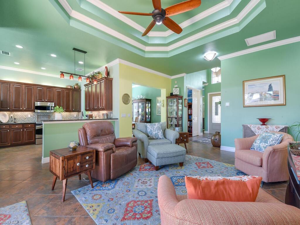 MARBELLA LAKES - Residential