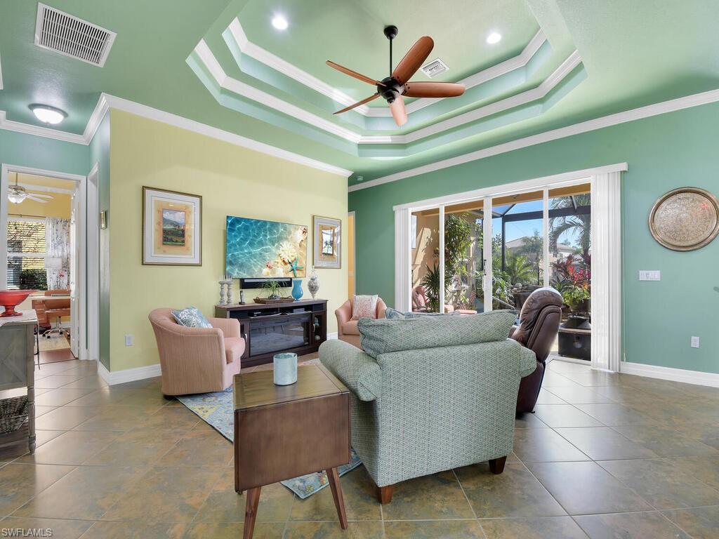 MARBELLA LAKES - Residential