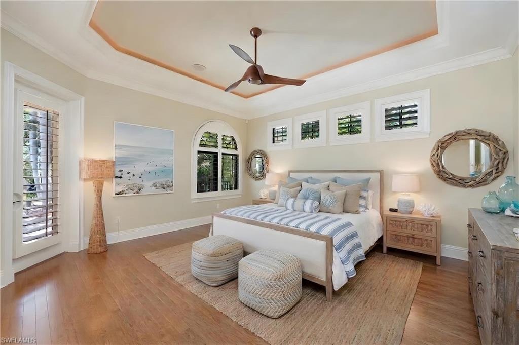 MOORINGS - Residential