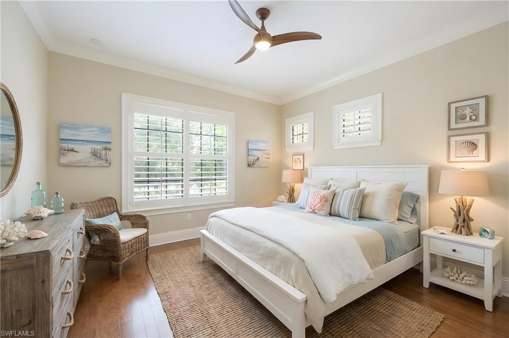 MOORINGS - Residential