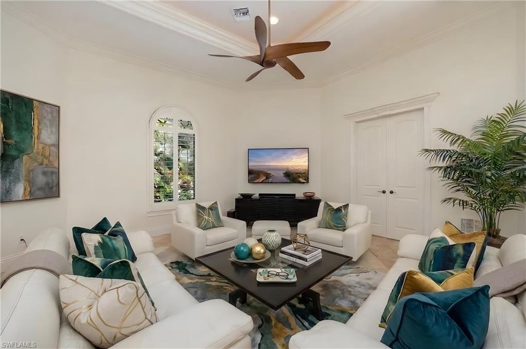 MOORINGS - Residential