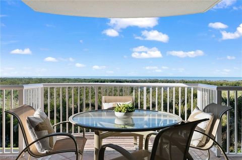 Photo of 6849 GRENADIER BLVD #604, NAPLES, FL 34108 (MLS # 224101684)