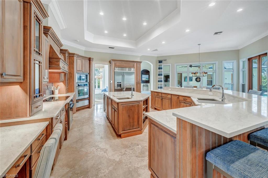 LIVINGSTON WOODS - Residential