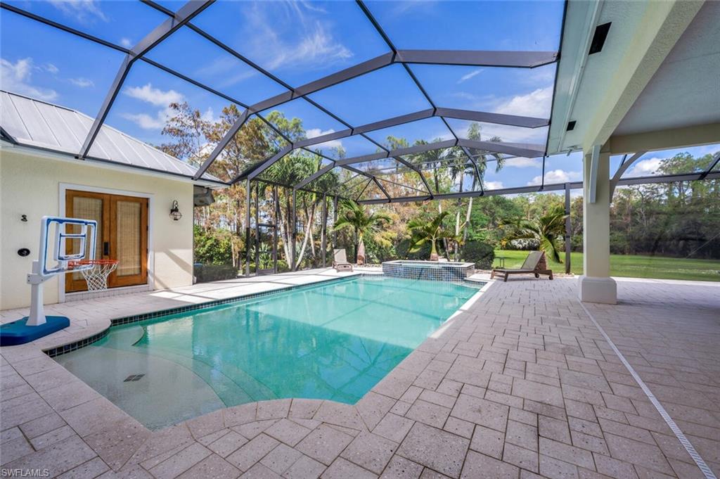 LIVINGSTON WOODS - Residential