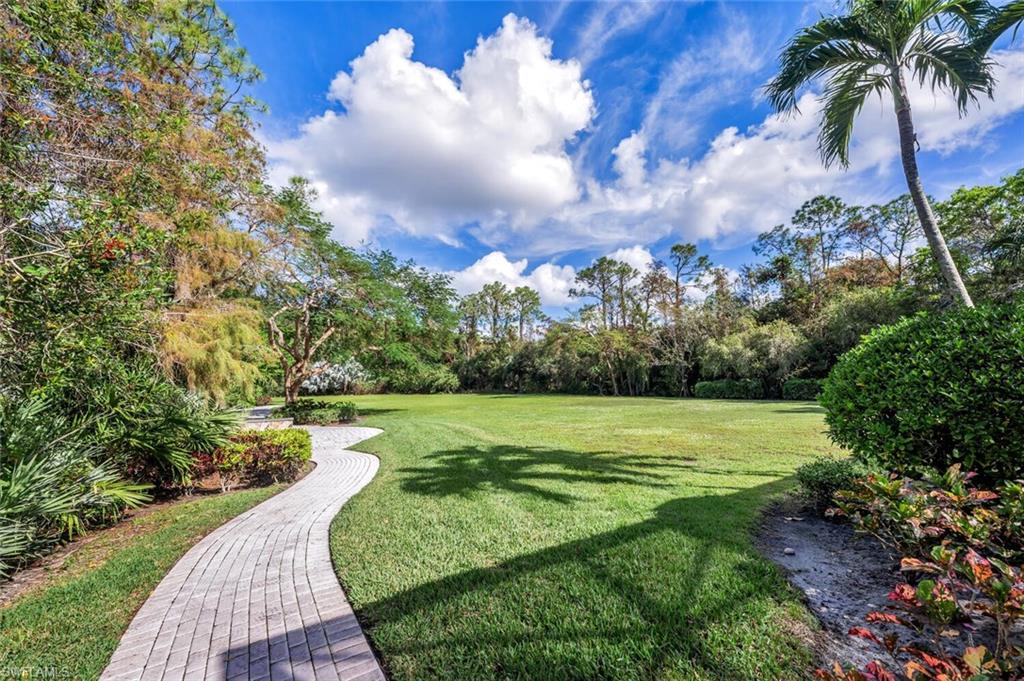 LIVINGSTON WOODS - Residential