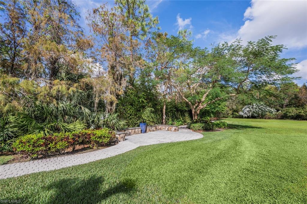 LIVINGSTON WOODS - Residential