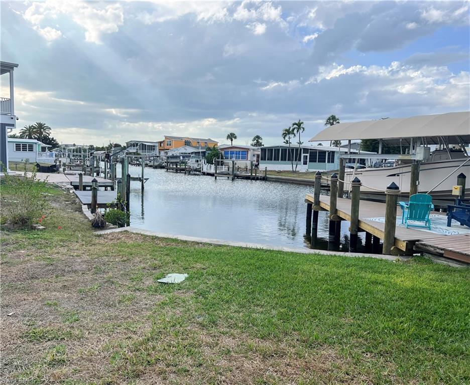 BAYSIDE ESTATES - Land