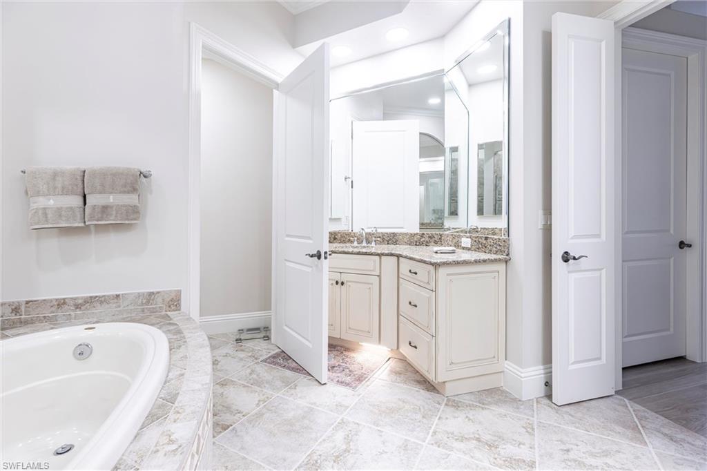 MONTEBELLO - Residential