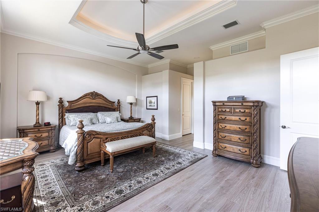 MONTEBELLO - Residential