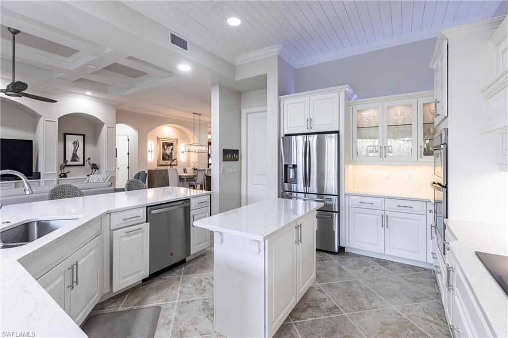 MONTEBELLO - Residential