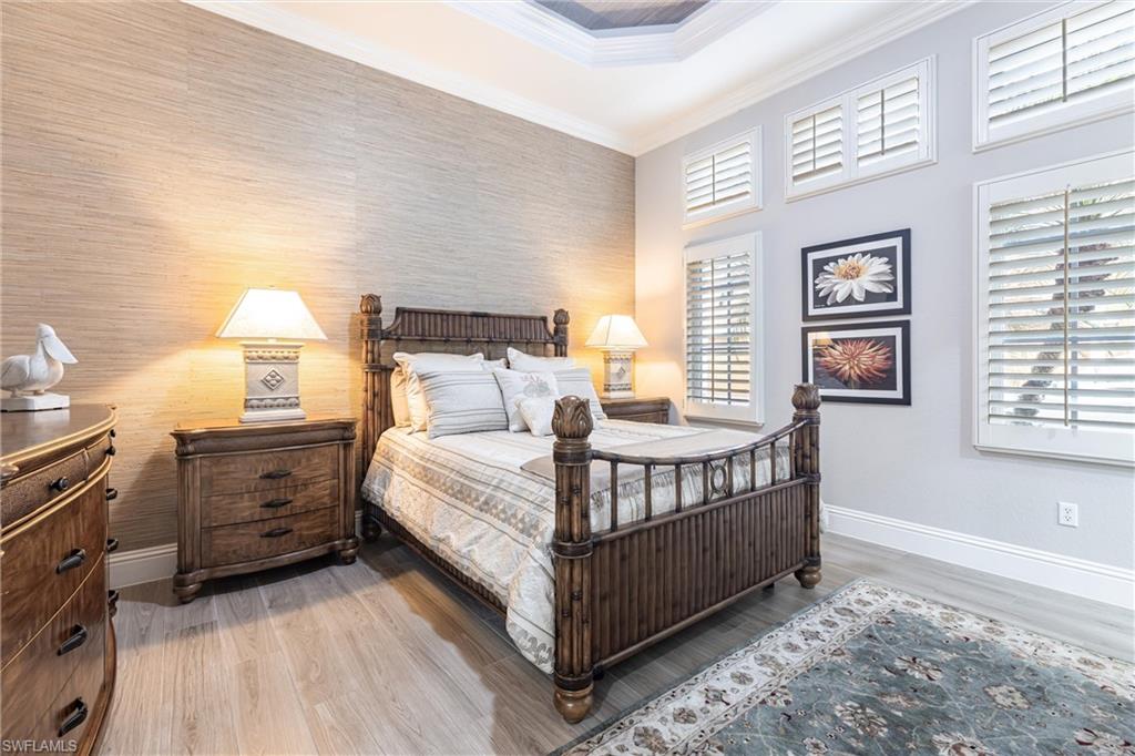 MONTEBELLO - Residential