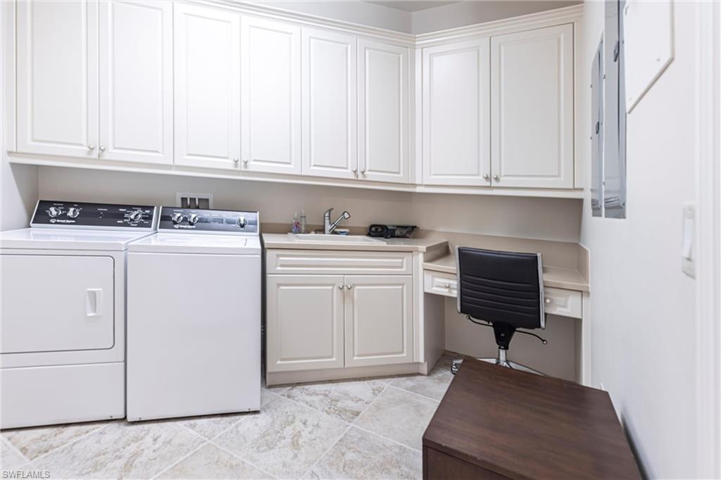 MONTEBELLO - Residential