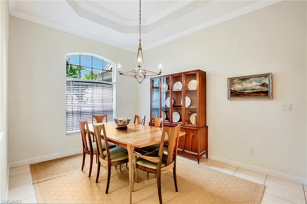 AUTUMN WOODS - Residential