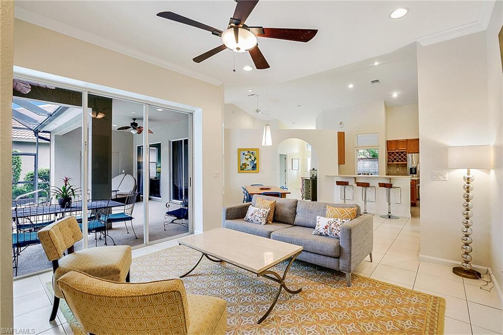 AUTUMN WOODS - Residential