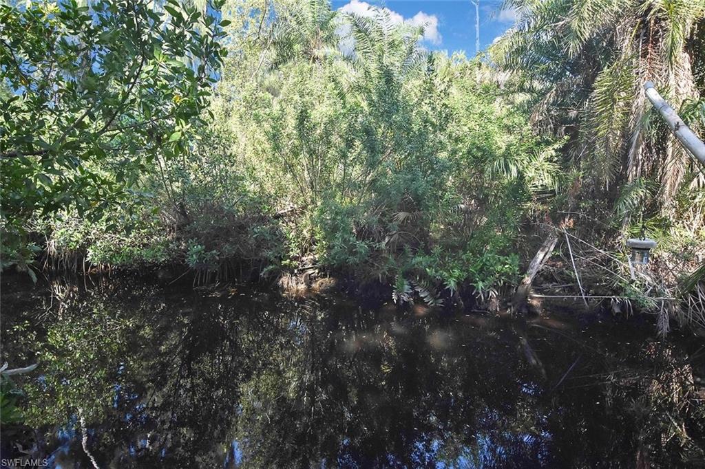 PARKSIDE CONDO - Residential