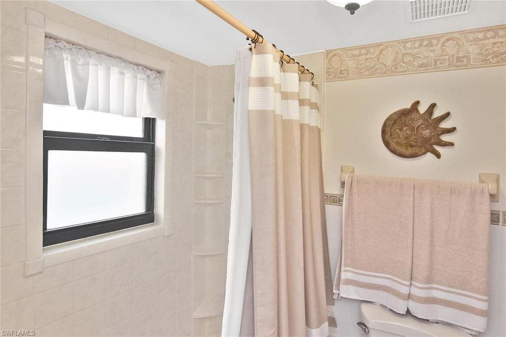 PARKSIDE CONDO - Residential