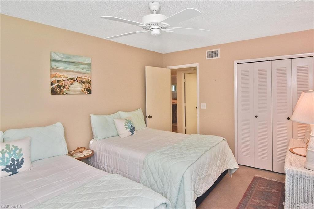 PARKSIDE CONDO - Residential