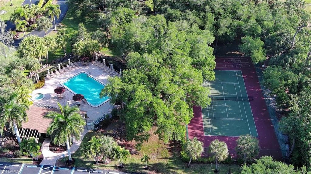 PARKSIDE CONDO - Residential