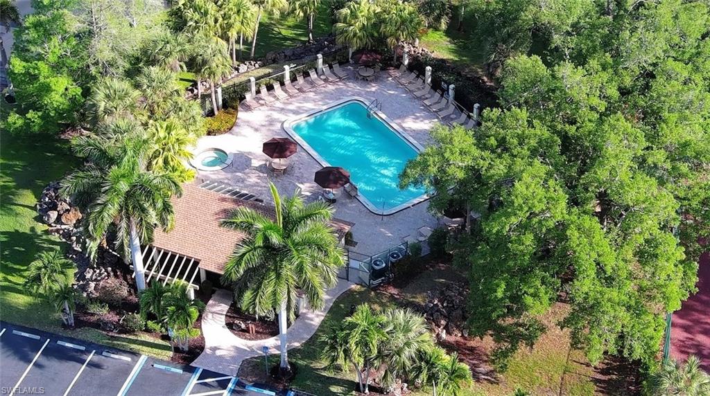 PARKSIDE CONDO - Residential