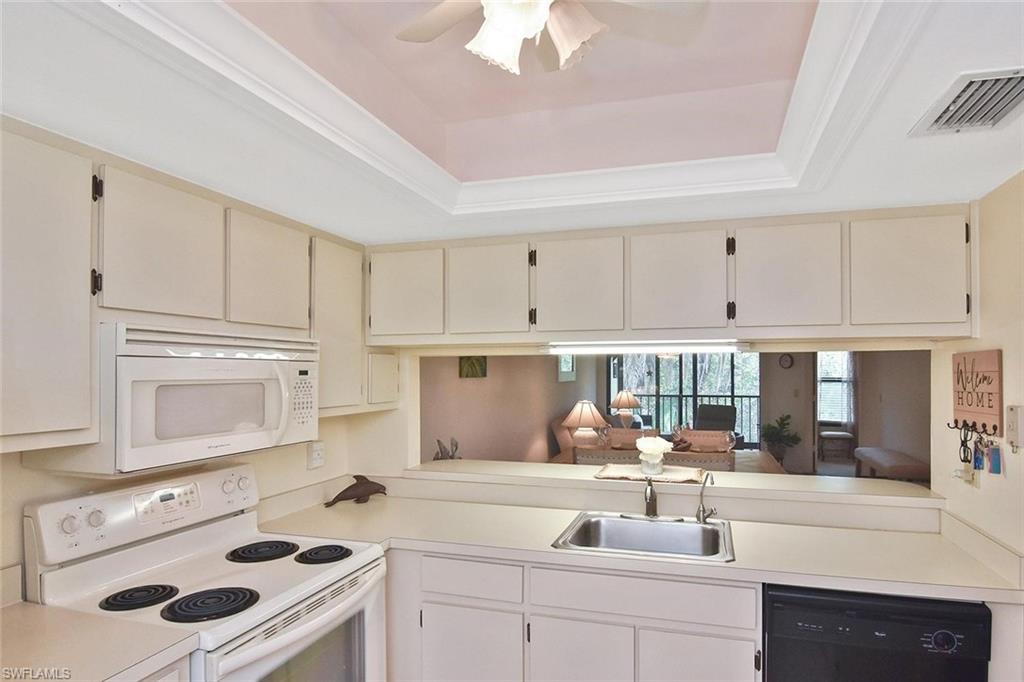 PARKSIDE CONDO - Residential