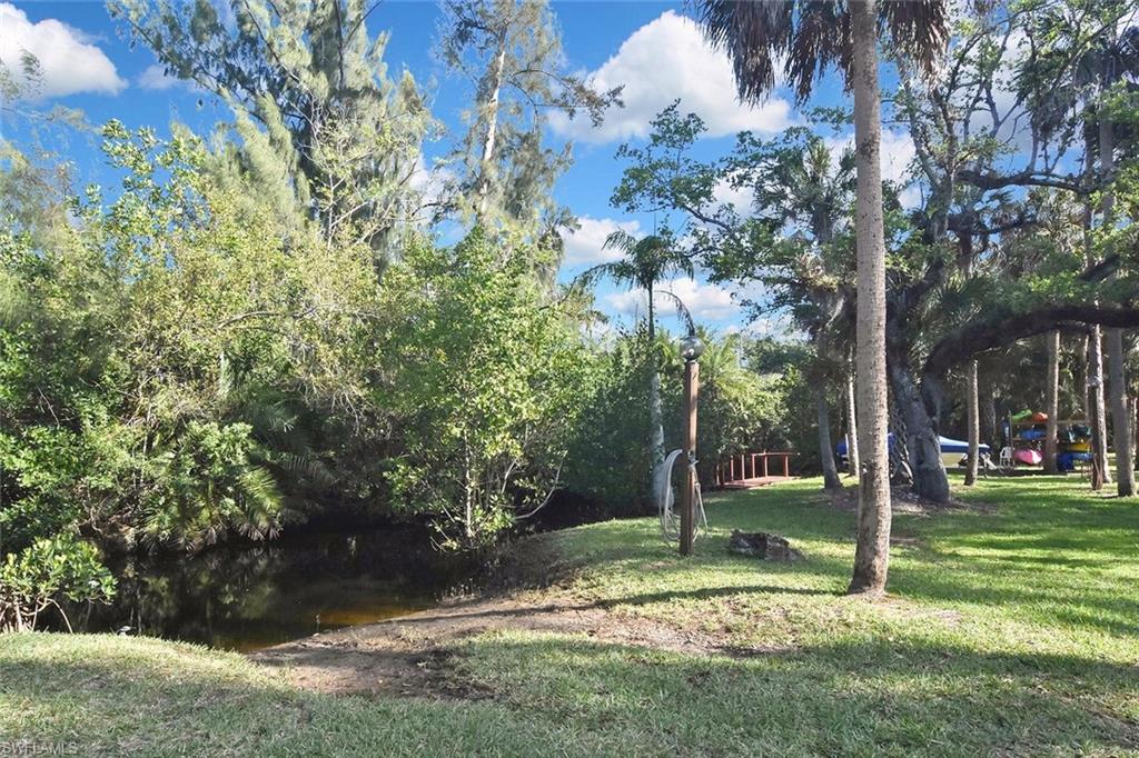 PARKSIDE CONDO - Residential