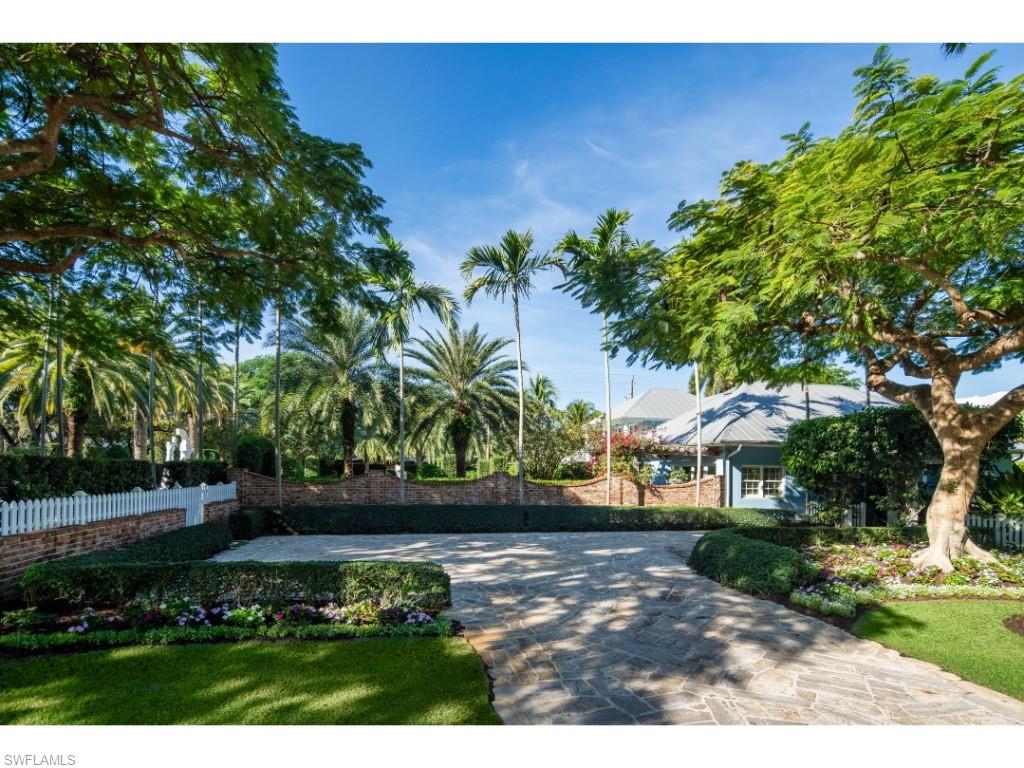 OLDE NAPLES - Residential