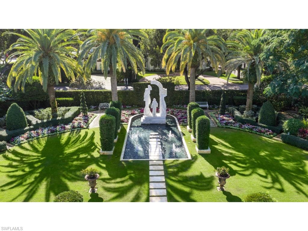 OLDE NAPLES - Residential