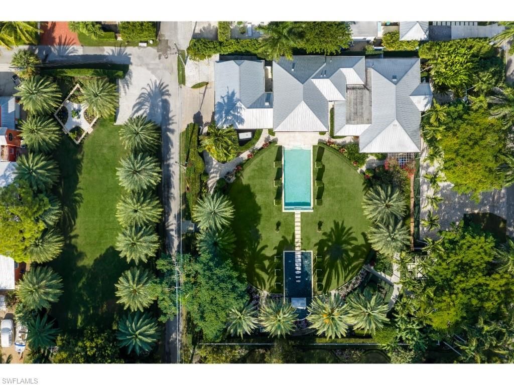 Photo of 247 6th ST N, NAPLES, FL 34102 (MLS # 225084918)