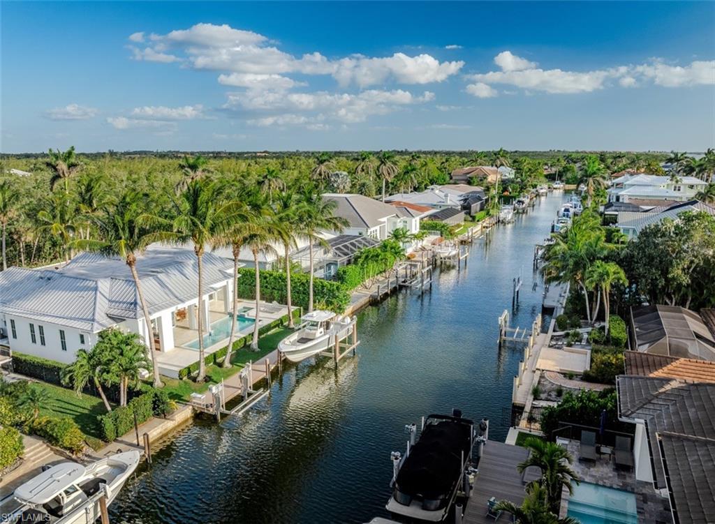 ROYAL HARBOR - Residential