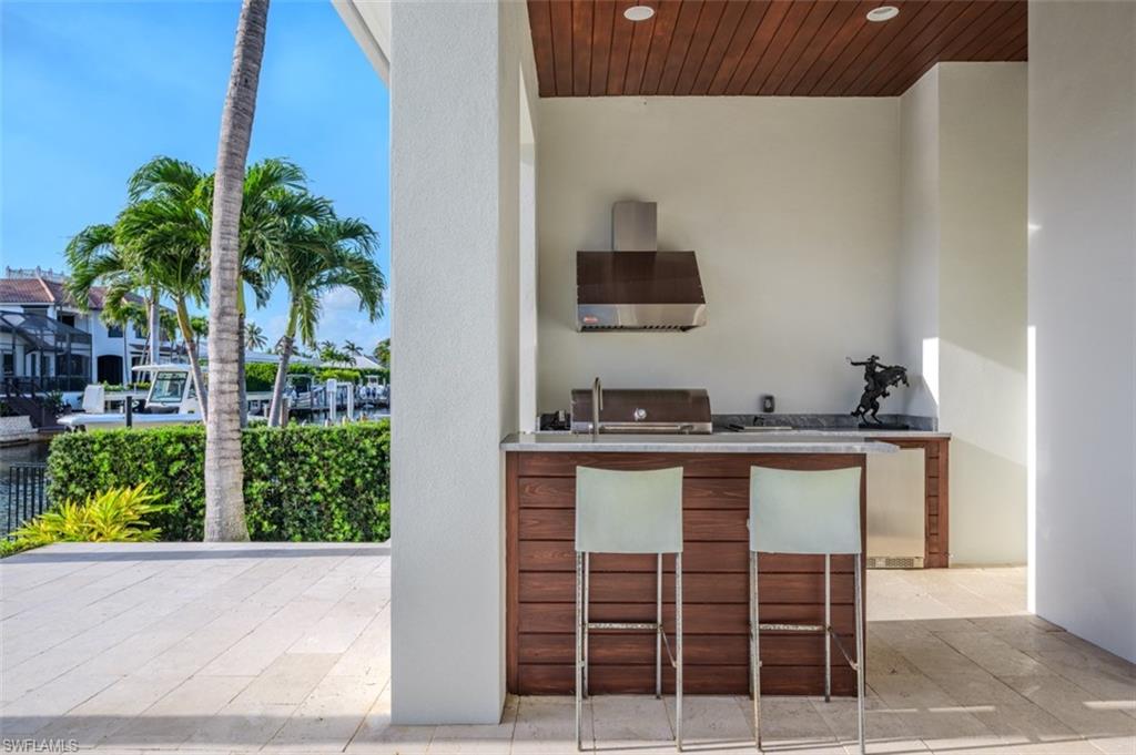 ROYAL HARBOR - Residential