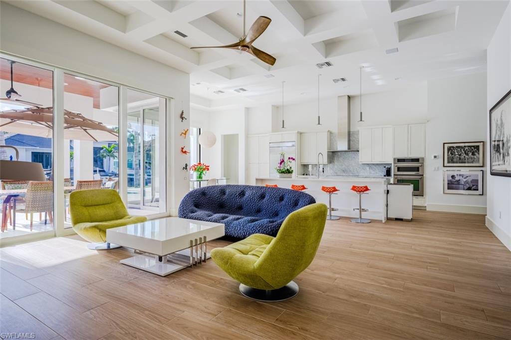 ROYAL HARBOR - Residential