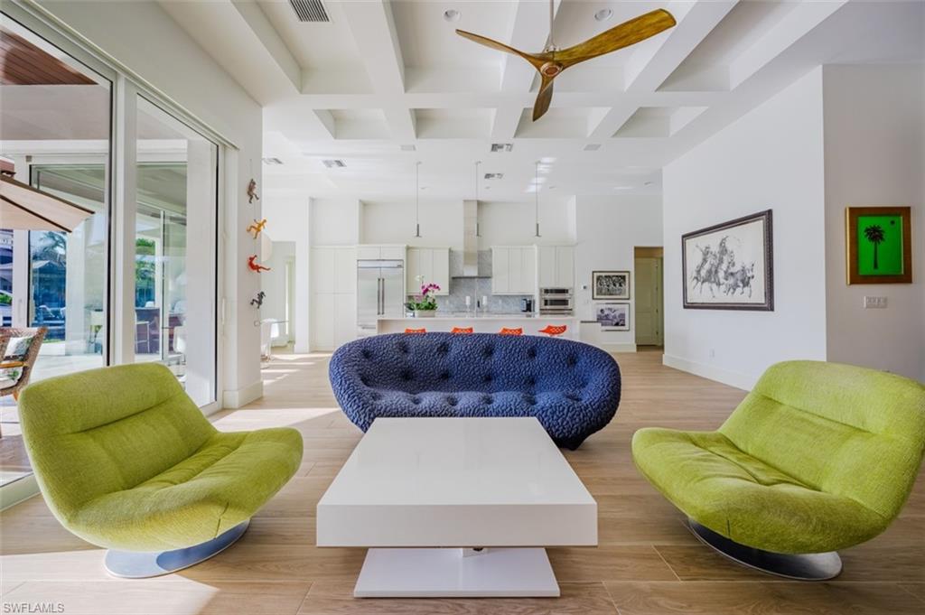 ROYAL HARBOR - Residential