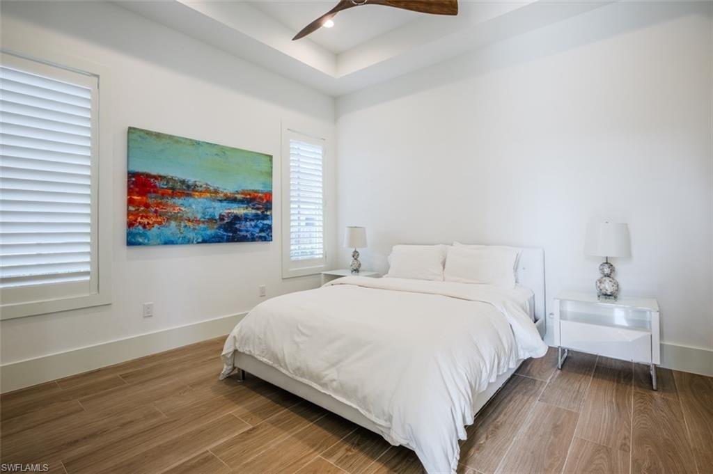 ROYAL HARBOR - Residential