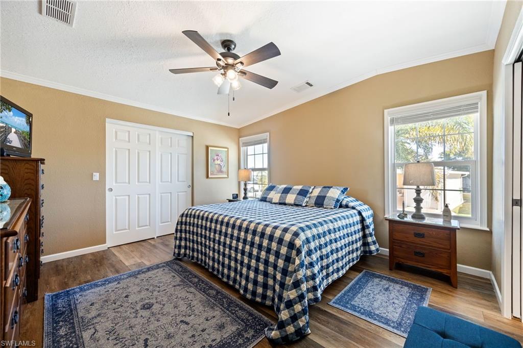 SIX LAKES COUNTRY CLUB - Residential