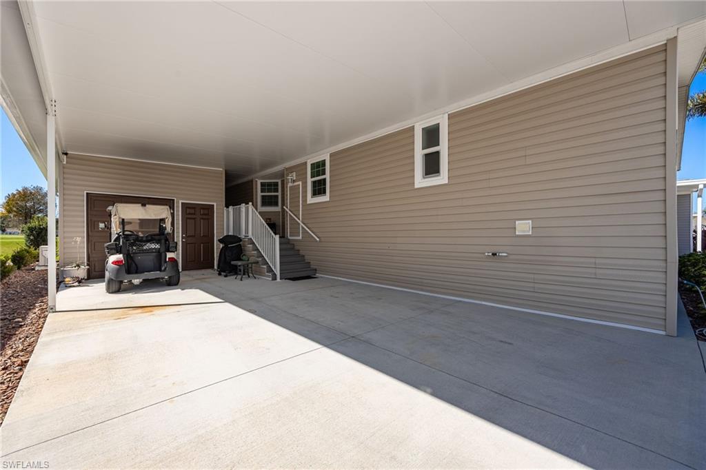 SIX LAKES COUNTRY CLUB - Residential