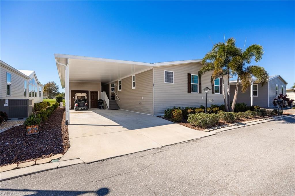 SIX LAKES COUNTRY CLUB - Residential