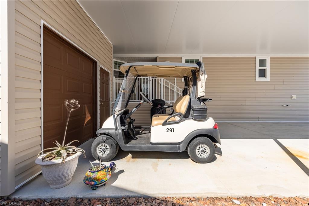 SIX LAKES COUNTRY CLUB - Residential