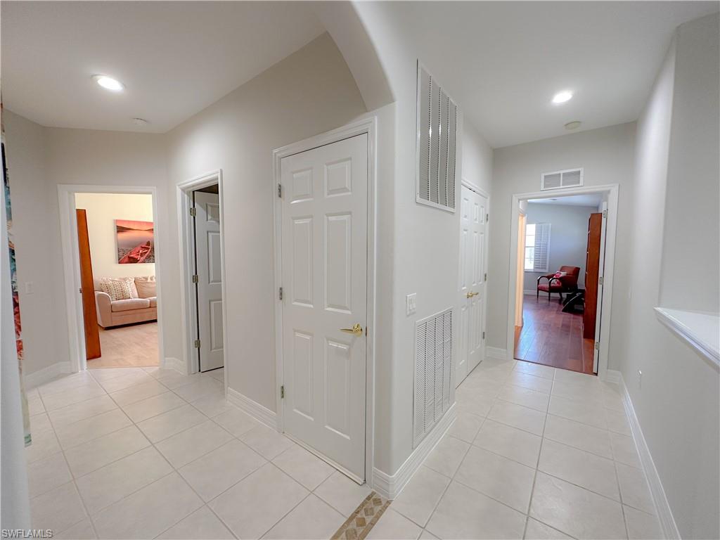 PEBBLEBROOKE LAKES - Residential Lease