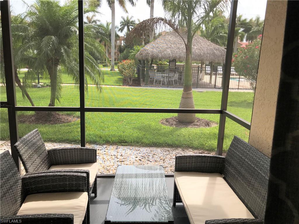 COURT OF PALMS - Residential