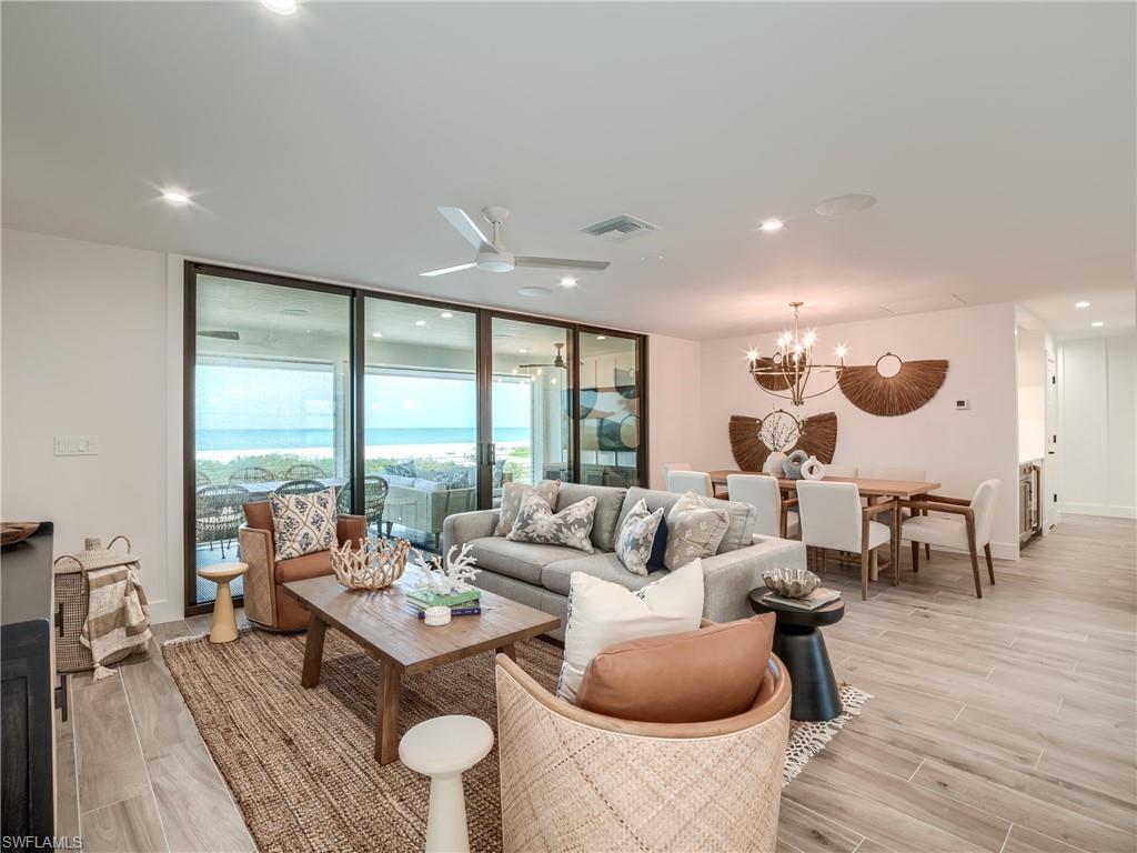 BEACH HOMES - Residential