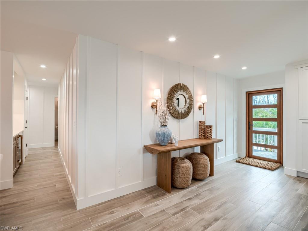 BEACH HOMES - Residential