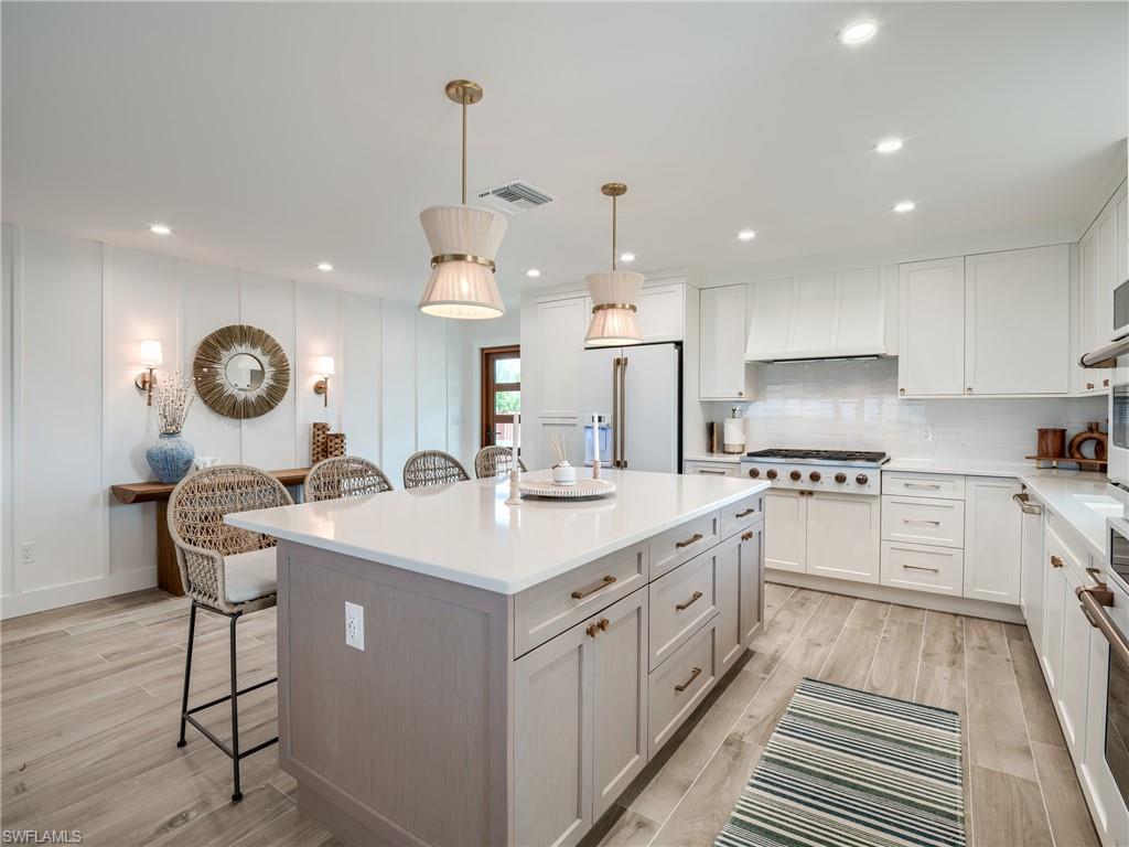 BEACH HOMES - Residential