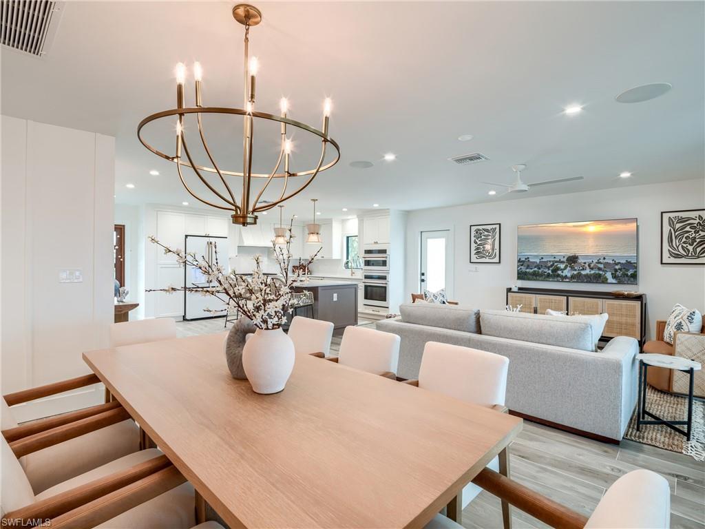 BEACH HOMES - Residential