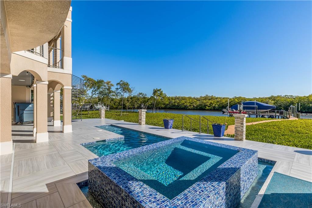 JONATHAN HARBOUR - Residential