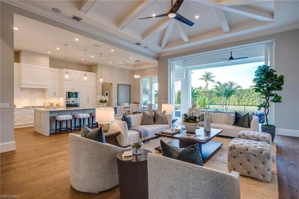 MOORINGS - Residential