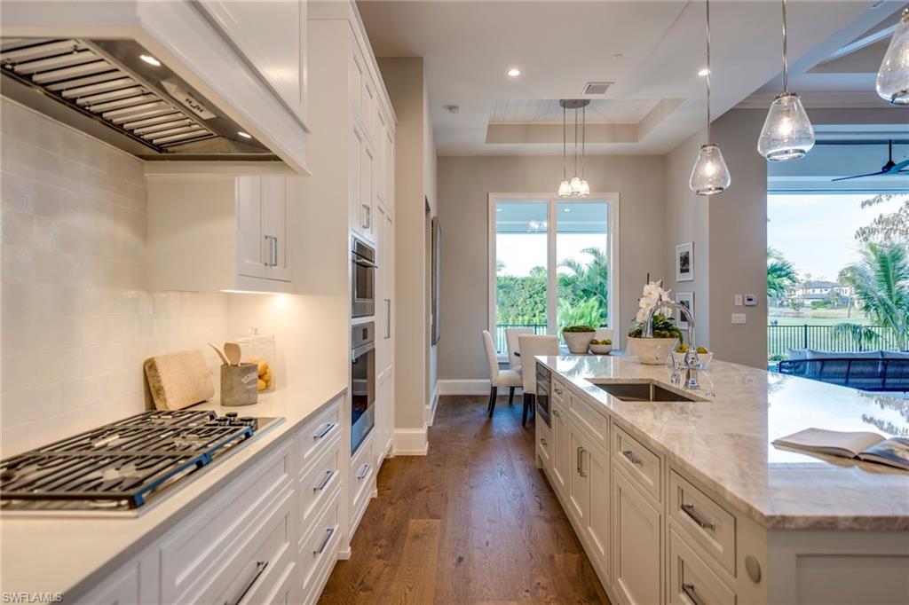 MOORINGS - Residential